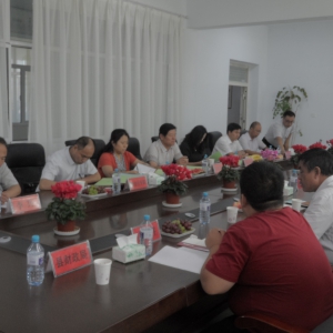 卓资职中国家示范校项目建设接受自治区专家组验收